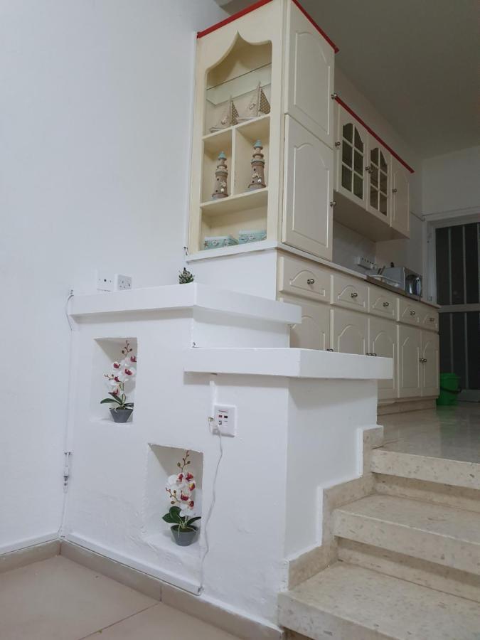 Вилла The Little House Вороклини Экстерьер фото
